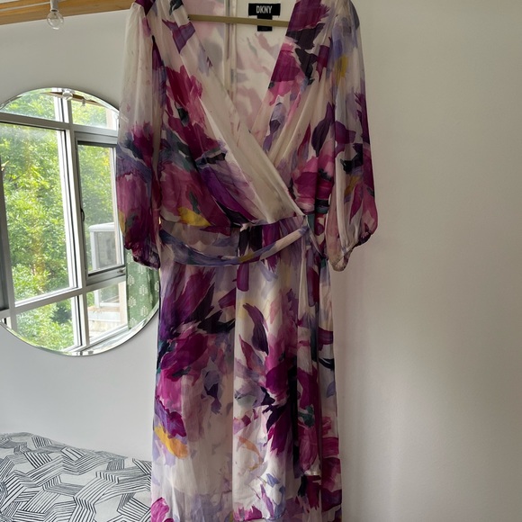 DKNY Women’s Floral-Print Balloon-Sleeve Tie-Waist V-Neck Dress, Size 18W - Picture 5 of 8